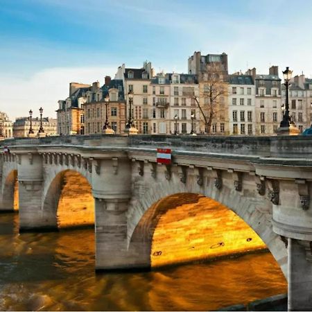 Unforgettable Stay In The Heart Of Paris Exterior photo